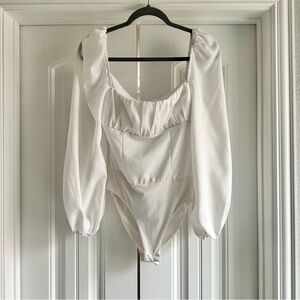 Elegant White Long Sleeve Bodysuit